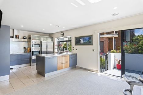Photo of property in 379 Kapiti Road, Paraparaumu Beach, Paraparaumu, 5032