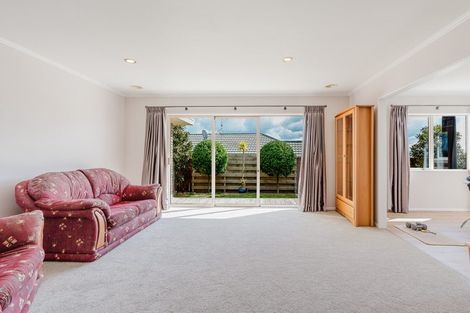 Photo of property in 38 Bartholomew Drive, Nawton, Hamilton, 3200