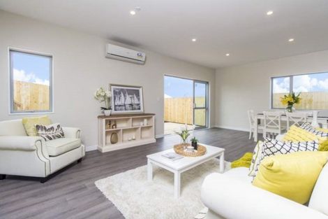 Photo of property in 11 Regis Park Drive, Pukekohe, 2120