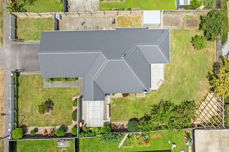 Photo of property in 88 Summerhill Drive, Fitzherbert, Palmerston North, 4410