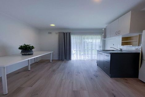 Photo of property in 3 Bowen Street, Manurewa East, Auckland, 2102