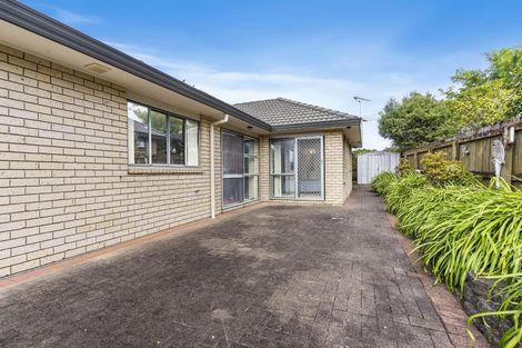 Photo of property in 5 Foxley Place, Burswood, Auckland, 2013