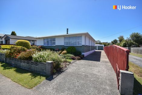 Photo of property in 3 Valiant Road, Waldronville, Dunedin, 9018