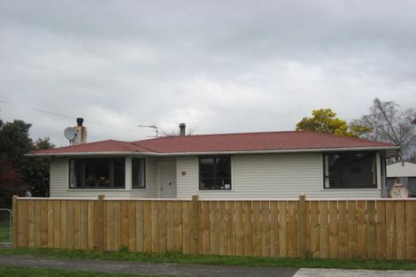 Photo of property in 5 Frederick Street, Carterton, 5713
