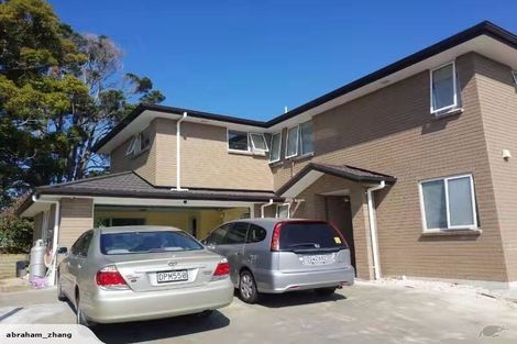 Photo of property in 13 Cooladerry Place, Rosehill, Papakura, 2113