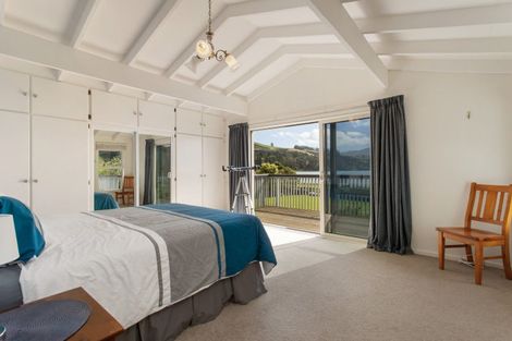 Photo of property in 10 Takamatua Beach Road, Takamatua, Akaroa, 7581