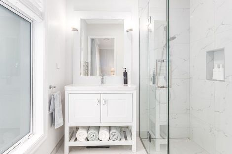 Photo of property in 35b Awanui Drive, Waikanae, 5036