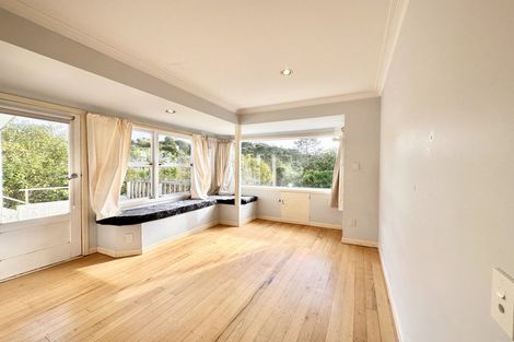 Photo of property in 13 Peter Terrace, Castor Bay, Auckland, 0620