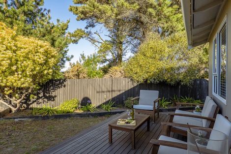 Photo of property in 15 South Crescent, Amberley, 7481