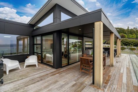 Photo of property in 33 Botanical Heights Drive, Waipahihi, Taupo, 3330