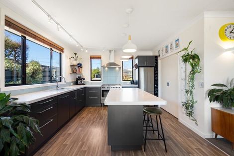 Photo of property in 28 Reynolds Road, Havelock North, 4130