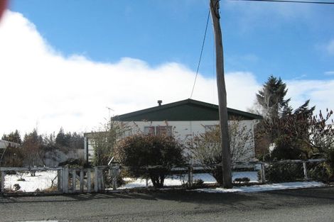 Photo of property in 10 Godley Street, Twizel, 7901