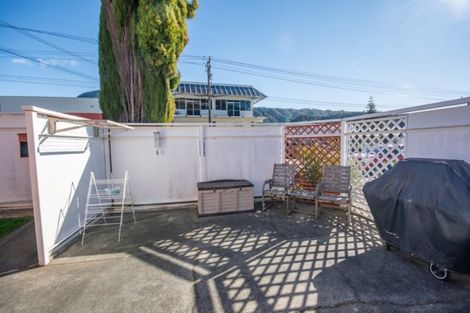 Photo of property in 82a Wellington Street, Picton, 7220