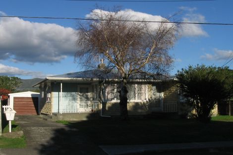 Photo of property in 7 Karamu Crescent, Wainuiomata, Lower Hutt, 5014