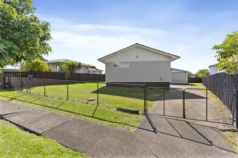 Photo of property in 39 Court Town Close, Mangere, Auckland, 2022