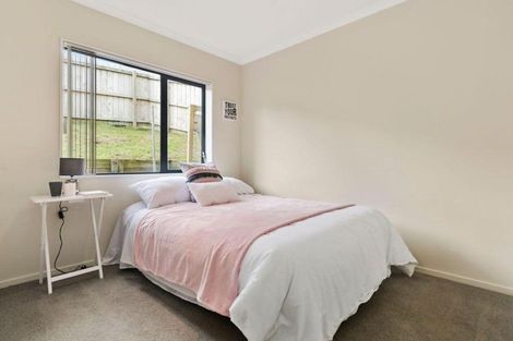 Photo of property in 65 Tiriwa Drive, Massey, Auckland, 0614