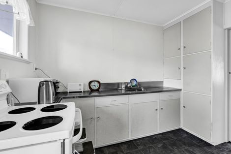 Photo of property in 27c Rimu Street, Inglewood, 4330