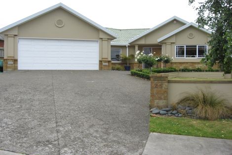 Photo of property in 25 Jacaranda Court, Pukekohe, 2120