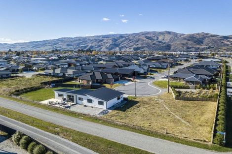 Photo of property in 13 Phoenix Place, Cromwell, 9310