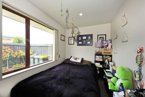 Photo of property in 10/295 Pages Road, Wainoni, Christchurch, 8061