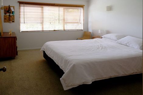 Photo of property in 11b Atkin Avenue, Mission Bay, Auckland, 1071