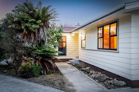 Photo of property in 214 Cambridge Avenue, Ashhurst, 4810