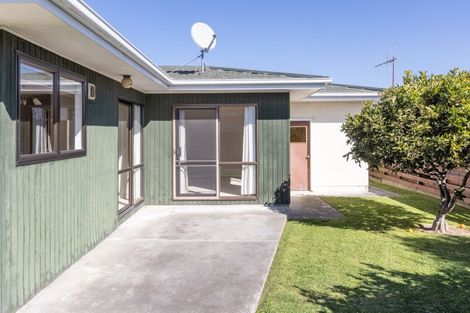 Photo of property in 30a Donegal Crescent, Tamatea, Napier, 4112