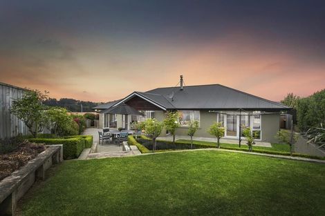 Photo of property in 9 Sunninghurst Drive, Fairfield, Dunedin, 9018