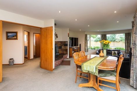 Photo of property in 19 Littles Lane, Woodend, 7610