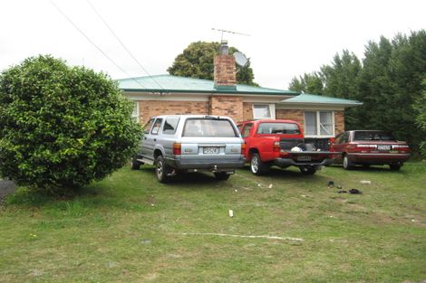 Photo of property in 70 Rosehill Drive, Rosehill, Papakura, 2113