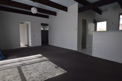 Photo of property in 1/21 Reynella Drive, Massey, Auckland, 0614