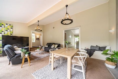 Photo of property in 30 Marlborough Street, Silverstream, Upper Hutt, 5019