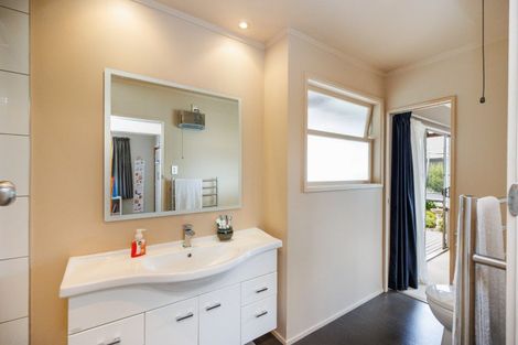 Photo of property in 23 Anglesey Place, Awapuni, Palmerston North, 4412