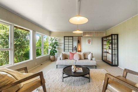 Photo of property in 15a Rangitoto Terrace, Milford, Auckland, 0620