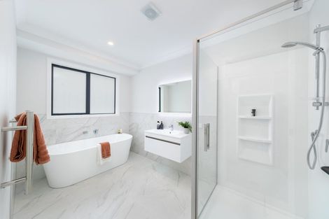 Photo of property in 54 Farnworth Terrace, Glenside, Wellington, 6037