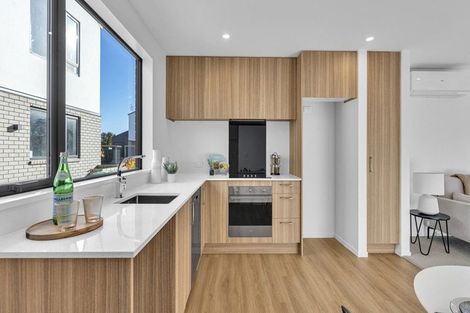 Photo of property in 112 Aldwins Road, Phillipstown, Christchurch, 8062