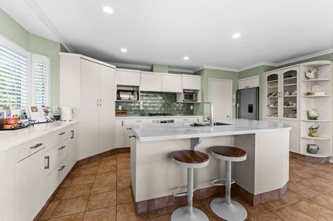 Photo of property in 76a Churchill Drive, Taradale, Napier, 4112