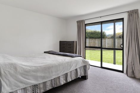 Photo of property in 17a Martin Avenue, Wakefield, 7025