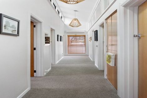 Photo of property in 24 Erin Crescent, Mairehau, Christchurch, 8013