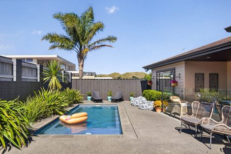 Photo of property in 5 Beach Cove, Wainui, Gisborne, 4010