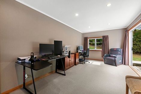 Photo of property in 14 Springtime Crescent, Stanmore Bay, Whangaparaoa, 0932