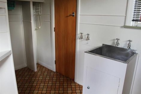 Photo of property in 47 Keeling Street, West End, Palmerston North, 4412