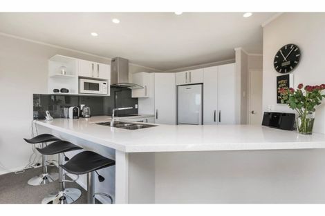 Photo of property in 12 Marlin Street, West Harbour, Auckland, 0618