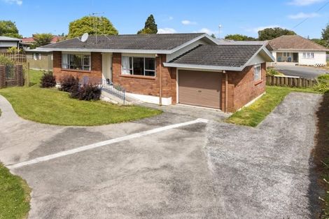 Photo of property in 50c Braid Road, St Andrews, Hamilton, 3200