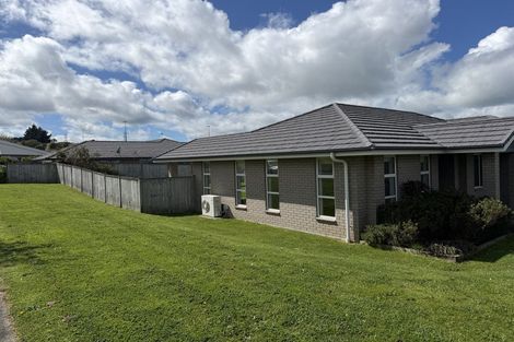 Photo of property in 2 Balmore Crescent, Pokeno, 2402