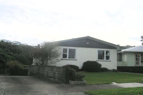 Photo of property in 18 Holly Grove, Maungaraki, Lower Hutt, 5010