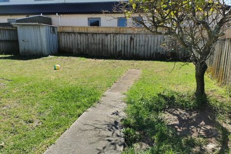Photo of property in 5 Okataina Street, Pakuranga Heights, Auckland, 2010