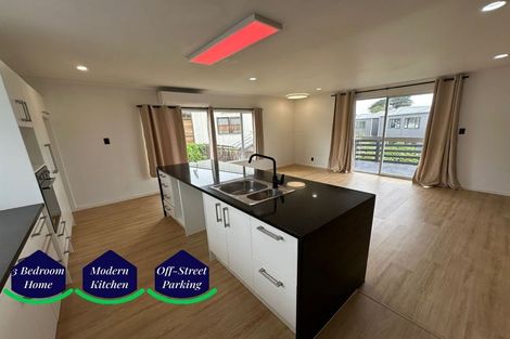 Photo of property in 45 Hobsonville Road, West Harbour, Auckland, 0618