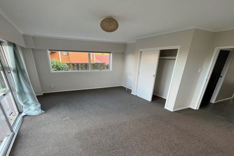 Photo of property in 5/60 West Coast Road, Glen Eden, Auckland, 0602