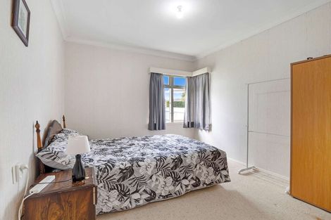 Photo of property in 25 Quinn Road, Levin, 5510